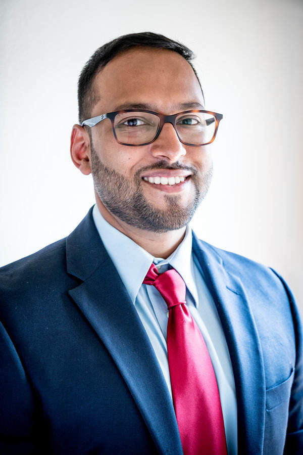 Dr. Tameem Rezan